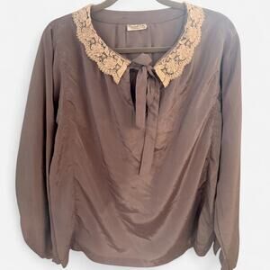 Vintage Oscar de la Renta blouse